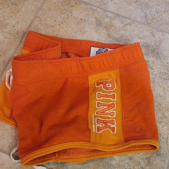 PINK Victoria's Secret Pants - 🌸Pink University Super Cute Shorts*NEW
